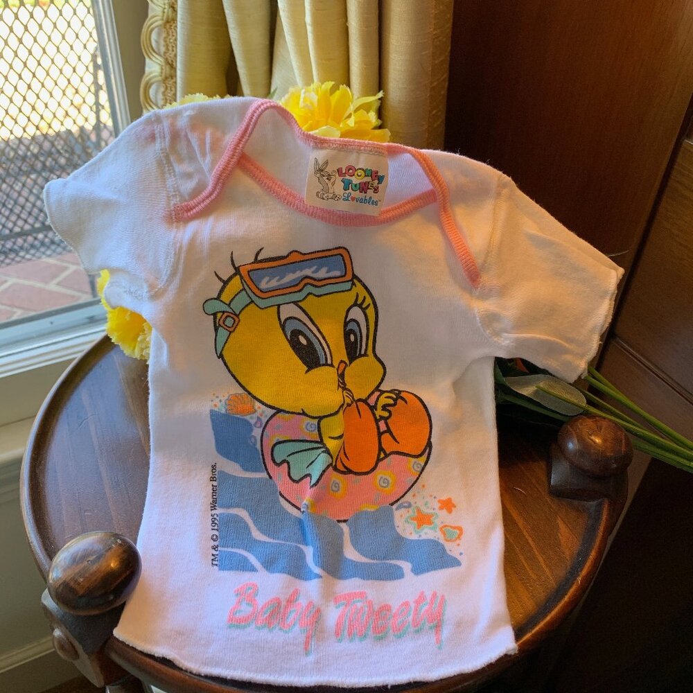 Vintage 90s Looney Tunes Baby Tweety Bird Girls'Infant Short Sleeve Pool Shirt